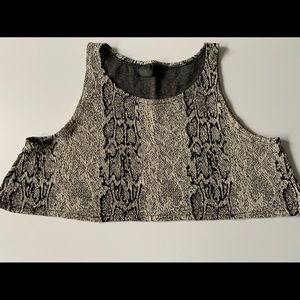 Snake skin looking Crop top